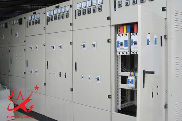 Tủ phân phối được sử dụng trong các mạng điện hạ thế.