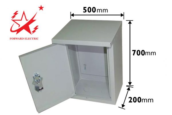 Tủ điện 700x500x200 mm là loại kích thước phổ biến luôn được sản xuất sẵn với số lượng lớn